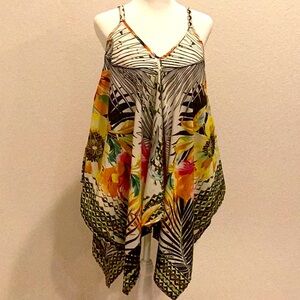 Unique Spectrum, flowing, tropical background top, size XL